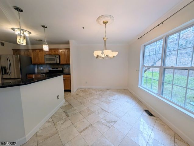 3038 King Ct, Green Brook Twp., NJ 08812