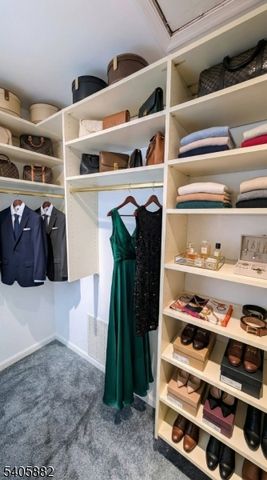 3038 King Ct, Green Brook Twp., NJ 08812