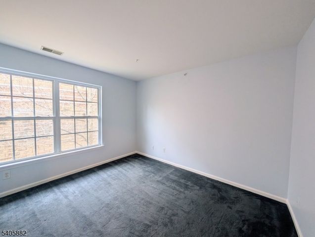 3038 King Ct, Green Brook Twp., NJ 08812