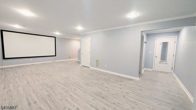 3038 King Ct, Green Brook Twp., NJ 08812