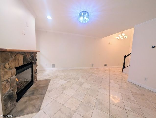 3038 King Ct, Green Brook Twp., NJ 08812