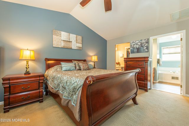 91 Nutmeg Road, Aberdeen, NJ 07747