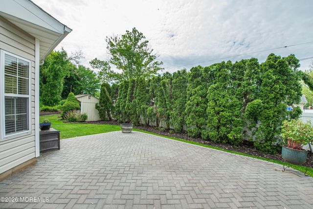 91 Nutmeg Road, Aberdeen, NJ 07747