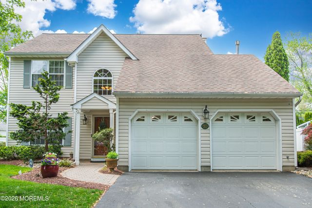 91 Nutmeg Road, Aberdeen, NJ 07747