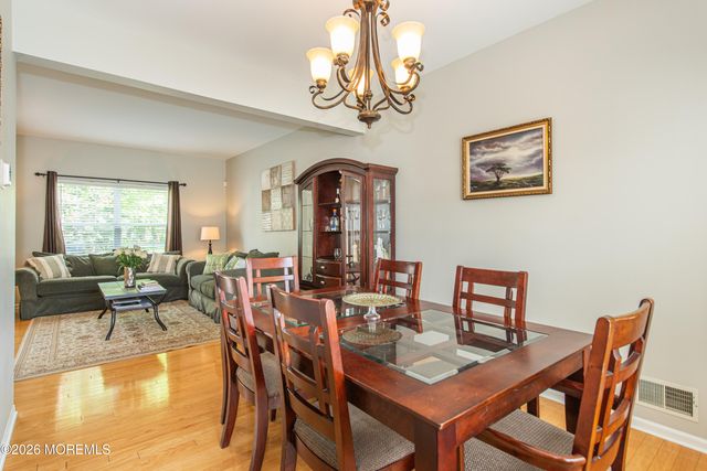 91 Nutmeg Road, Aberdeen, NJ 07747