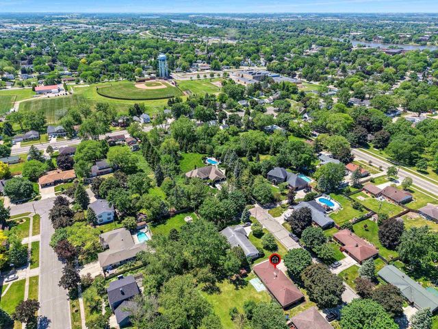 237 S CLAY STREET, De Pere, WI 54115