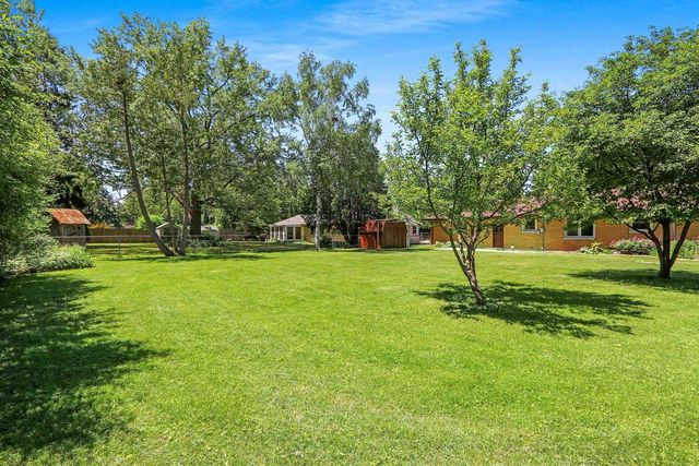 237 S CLAY STREET, De Pere, WI 54115