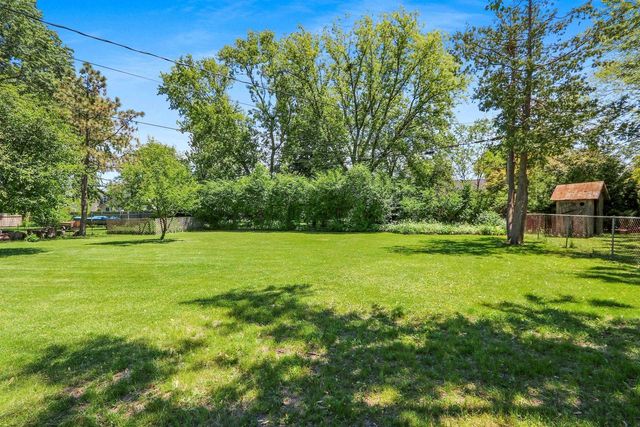 237 S CLAY STREET, De Pere, WI 54115