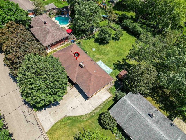 237 S CLAY STREET, De Pere, WI 54115