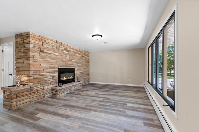 237 S CLAY STREET, De Pere, WI 54115