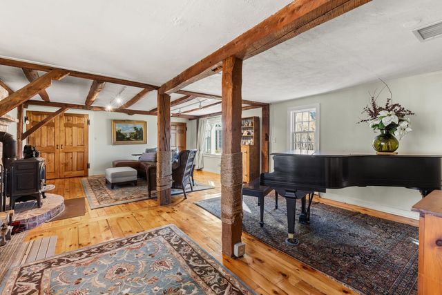 139 Atlantic Avenue, North Hampton, NH 03862