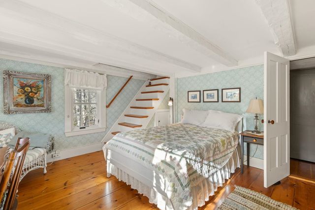 139 Atlantic Avenue, North Hampton, NH 03862