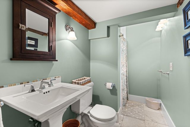 139 Atlantic Avenue, North Hampton, NH 03862