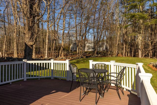 139 Atlantic Avenue, North Hampton, NH 03862