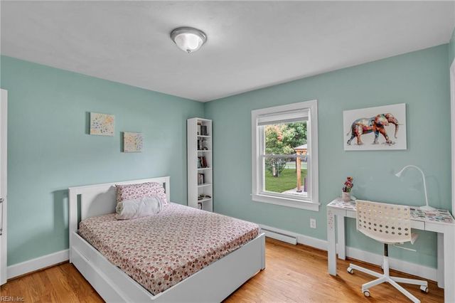 5800 Barberry LN, Portsmouth, VA 23703