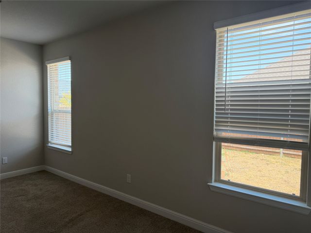 5213 Meadow Lane, Krum, TX 76249