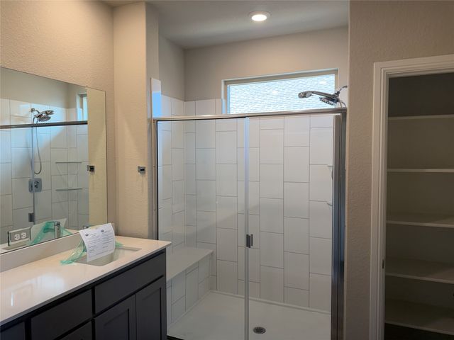 5213 Meadow Lane, Krum, TX 76249