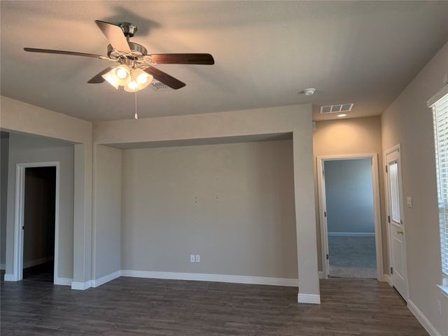 5213 Meadow Lane, Krum, TX 76249