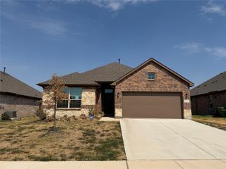 5213 Meadow Lane, Krum, TX 76249