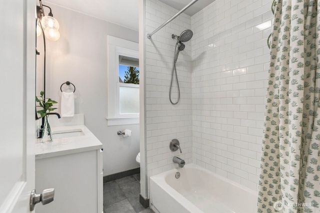 1724 N Fife Street, Tacoma, WA 98406