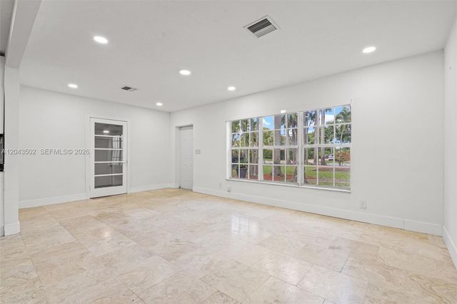 1521 NE 5th Terrace, Fort Lauderdale, FL 33304