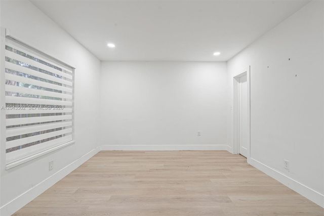 1521 NE 5th Terrace, Fort Lauderdale, FL 33304