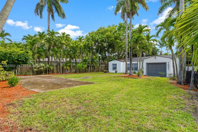 1521 NE 5th Terrace, Fort Lauderdale, FL 33304