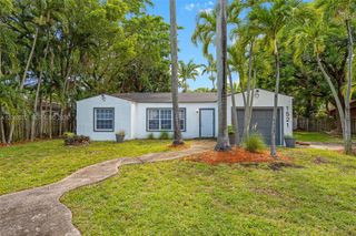 1521 NE 5th Terrace, Fort Lauderdale, FL 33304