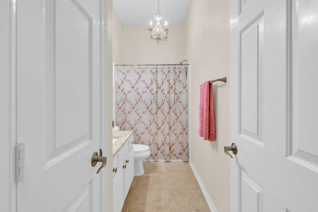 44 Windsor Bridge Drive, Conroe, TX 77384