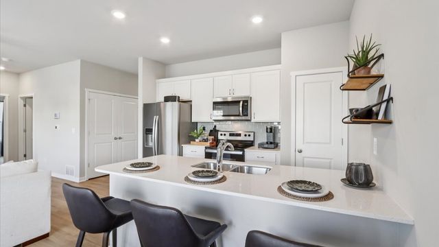 3403 Dreusicke Drive, Coralville, IA 52241