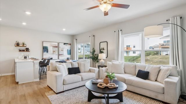 3403 Dreusicke Drive, Coralville, IA 52241