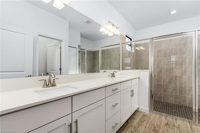 18312 Ridgeline DR, Estero, FL 33928