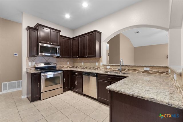 9400 Zayden Drive, Killeen, TX 76542