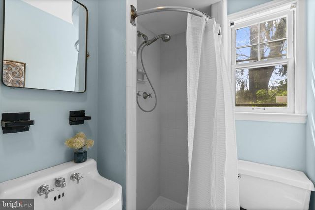 211 W MAPLE RD, Linthicum Heights, MD 21090
