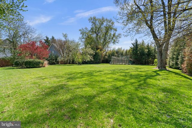 211 W MAPLE RD, Linthicum Heights, MD 21090