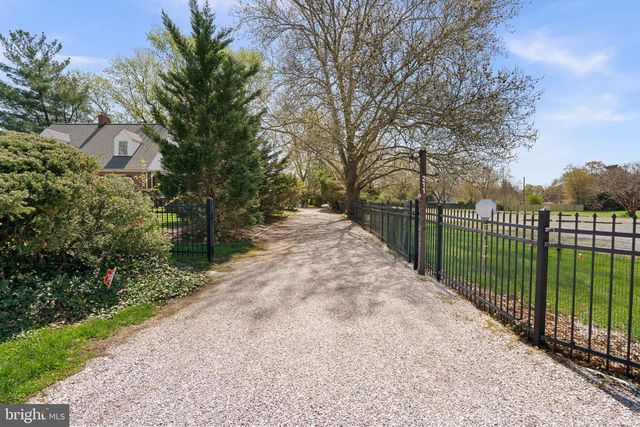 211 W MAPLE RD, Linthicum Heights, MD 21090