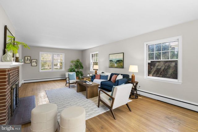 211 W MAPLE RD, Linthicum Heights, MD 21090
