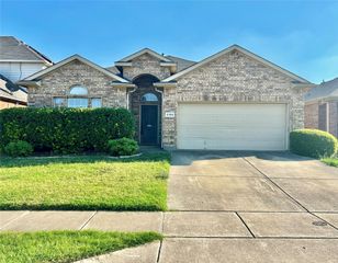 2108 Priscella Drive, Fort Worth, TX 76131