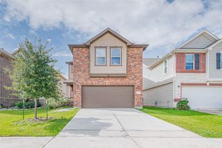 602 Willow Briar Drive, Houston, TX 77090