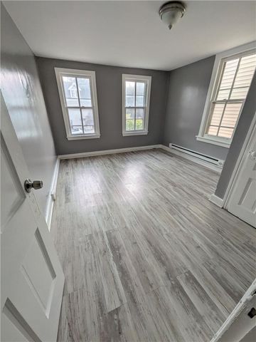 329 East Broad Street, Bethlehem City, PA 18018