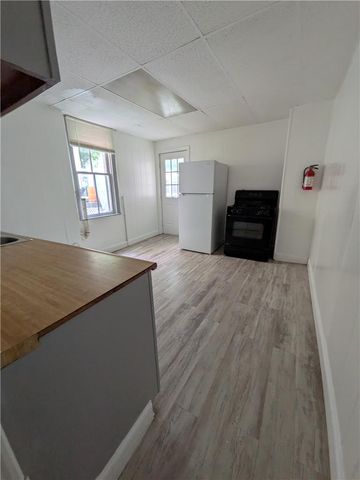 329 East Broad Street, Bethlehem City, PA 18018