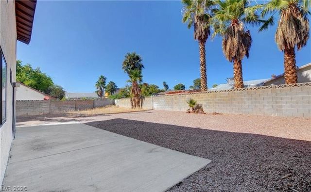 7320 Westbrook Avenue, Las Vegas, NV 89147