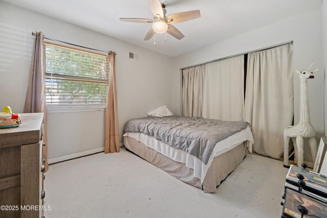 102 Barnegat Boulevard S, Barnegat, NJ 08005