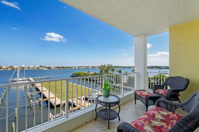 806 E Windward Way 524, Lantana, FL 33462