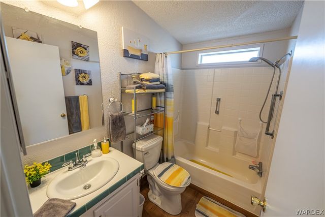 9469 N Bridlebit Ave Avenue, Kingman, AZ 86401