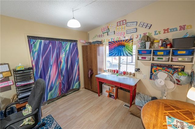 9469 N Bridlebit Ave Avenue, Kingman, AZ 86401