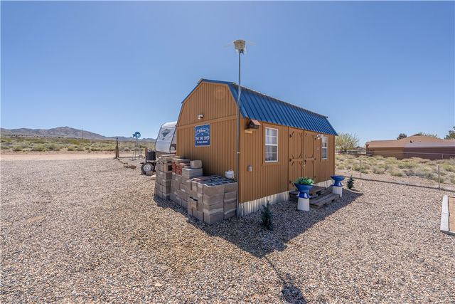 9469 N Bridlebit Ave Avenue, Kingman, AZ 86401