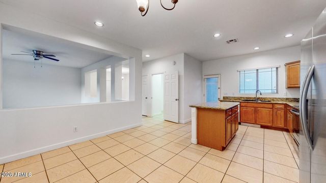 1816 N 94TH Glen, Phoenix, AZ 85037