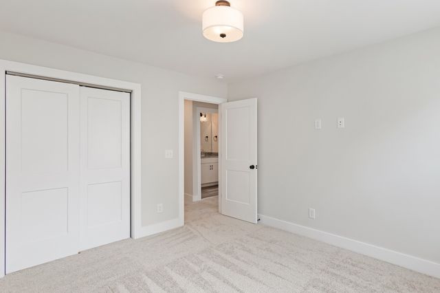 327 Jasmine Park, Hermitage, TN 37076