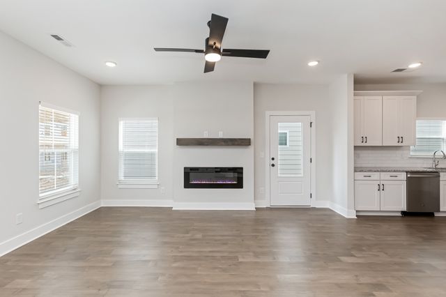 327 Jasmine Park, Hermitage, TN 37076